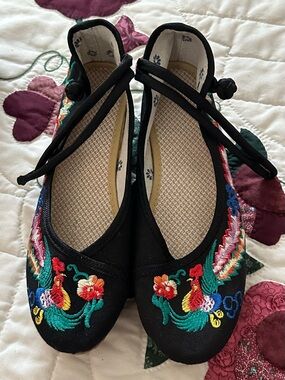 Black Embroidered Floral Ballet Flats with Ankle Ties